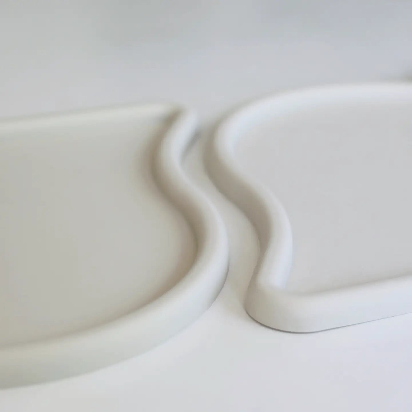 Droppformade matunderlägg i silikon – 2-pack