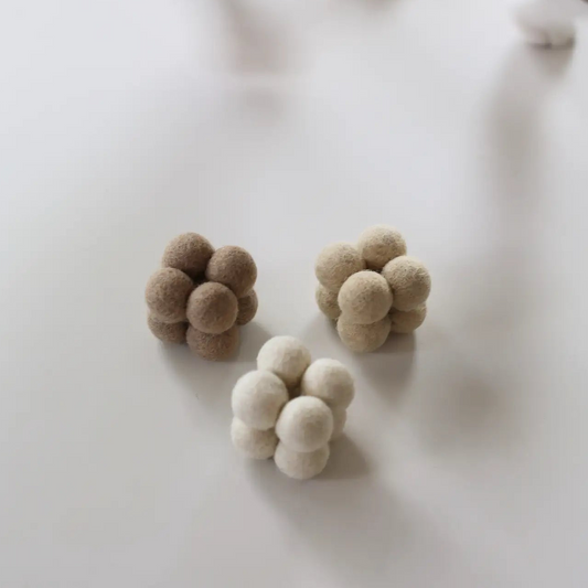 Pearl Wool Toys – Naturliga bubbelbollar med kattmynta (3-pack)